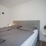 Wohnzauber Grosse Fuer 6 Personen Mit Hund Appartement *